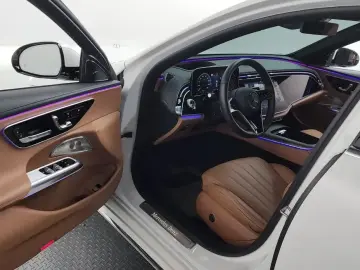 2024 Mercedes-Benz E-Класс с пробегом 17 927 км