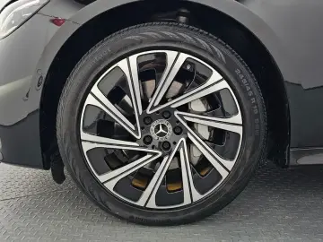 2024 Mercedes-Benz E-Класс с пробегом 26 614 км