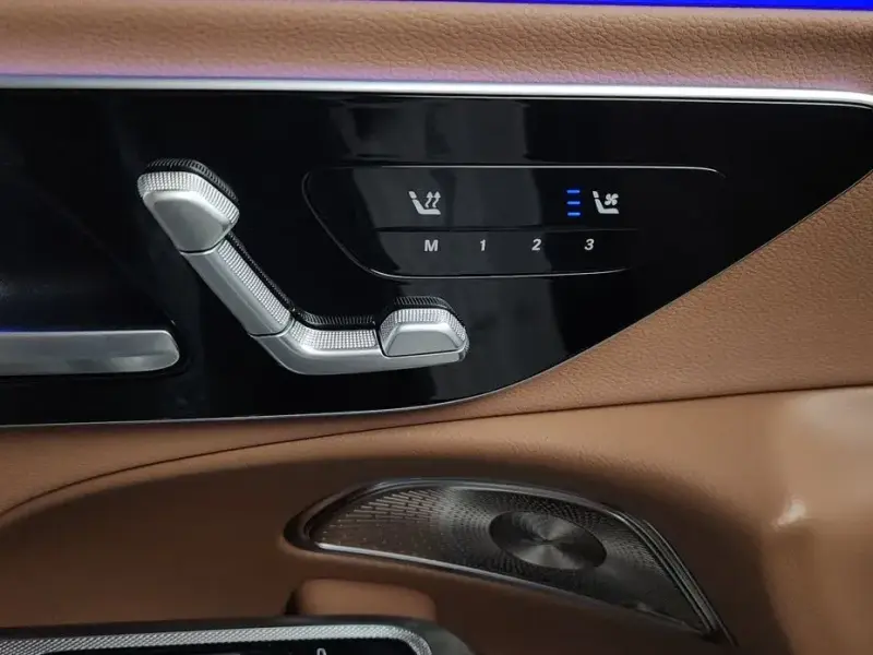 2024 Mercedes-Benz E-Класс с пробегом 17 927 км