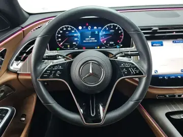 2024 Mercedes-Benz E-Класс с пробегом 26 614 км