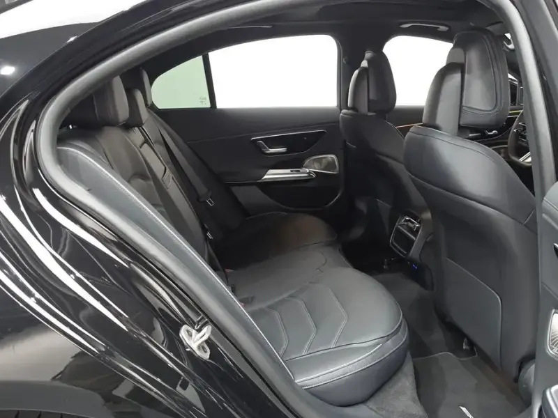 2025 Mercedes-Benz E-Класс с пробегом 6 692 км