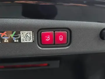 2025 Mercedes-Benz E-Класс с пробегом 6 692 км
