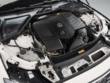 2025 Mercedes-Benz E-Класс с пробегом 3 417 км