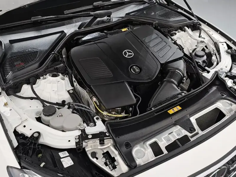2025 Mercedes-Benz E-Класс с пробегом 3 417 км