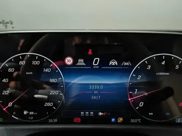 2025 Mercedes-Benz E-Класс с пробегом 3 417 км