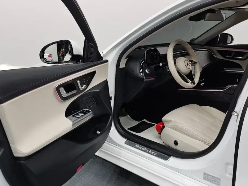 2025 Mercedes-Benz E-Класс с пробегом 3 417 км