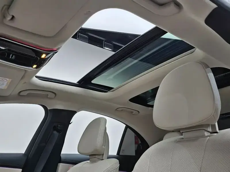 2025 Mercedes-Benz E-Класс с пробегом 3 417 км