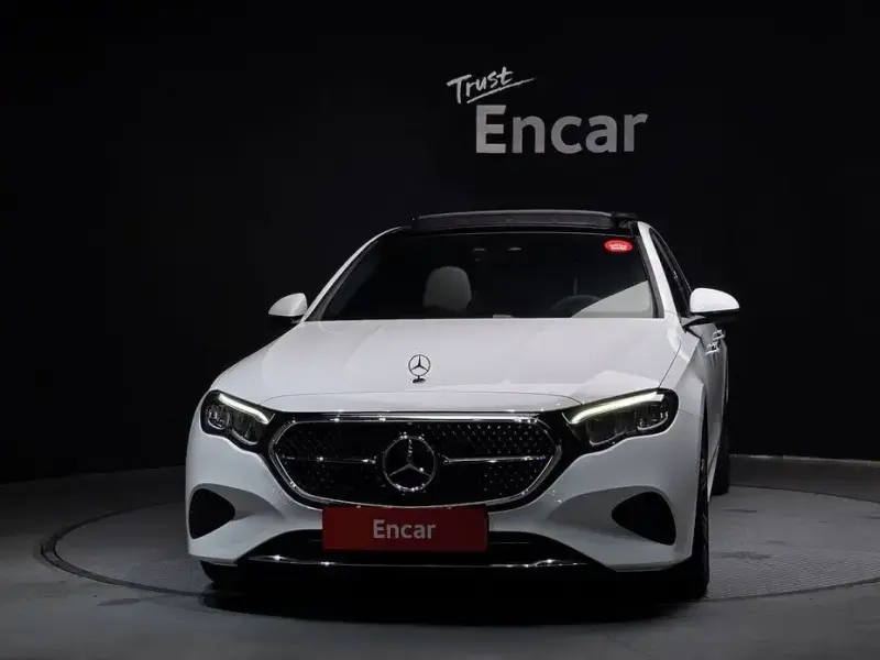 2024 Mercedes-Benz E-Класс с пробегом 15 810 км