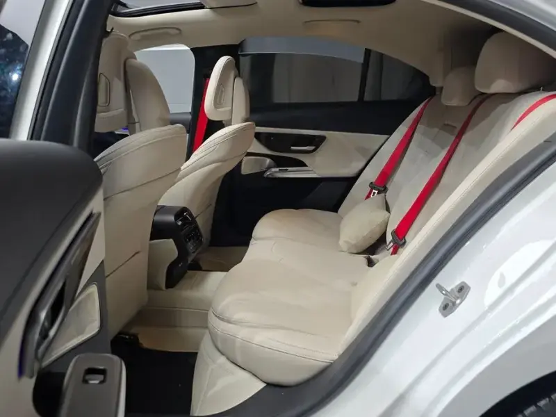 2024 Mercedes-Benz E-Класс с пробегом 15 810 км
