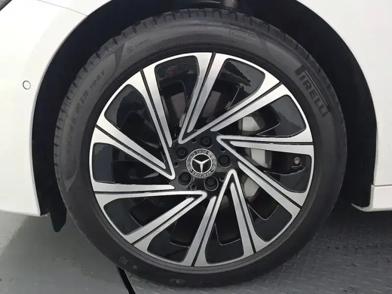 2026 Mercedes-Benz E-Класс с пробегом 1 859 км