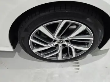 2025 Mercedes-Benz E-Класс с пробегом 9 245 км