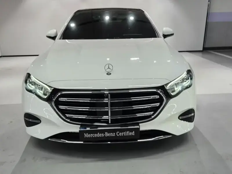 2025 Mercedes-Benz E-Класс с пробегом 9 245 км