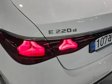 2025 Mercedes-Benz E-Класс с пробегом 9 245 км