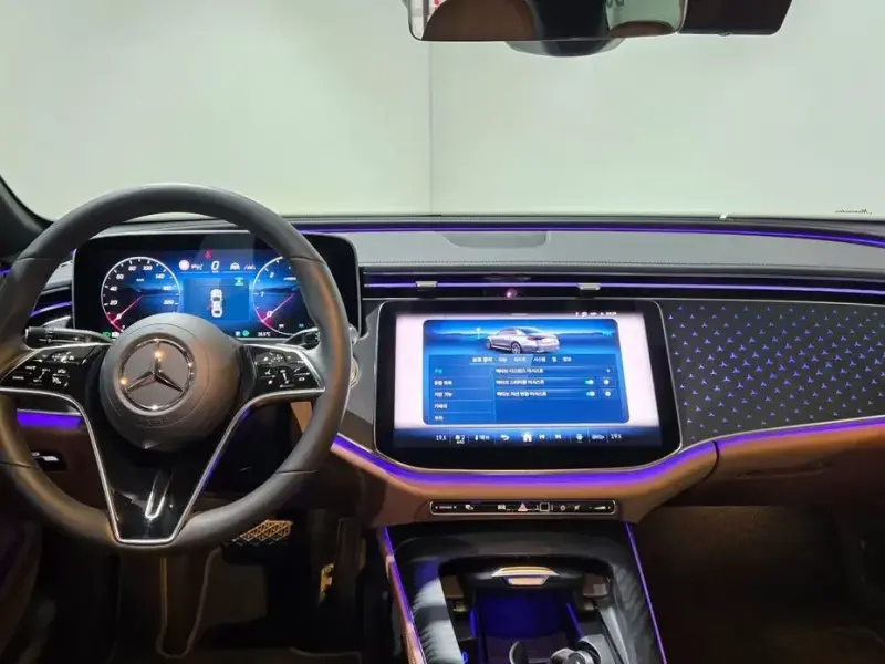 2025 Mercedes-Benz E-Класс с пробегом 9 245 км