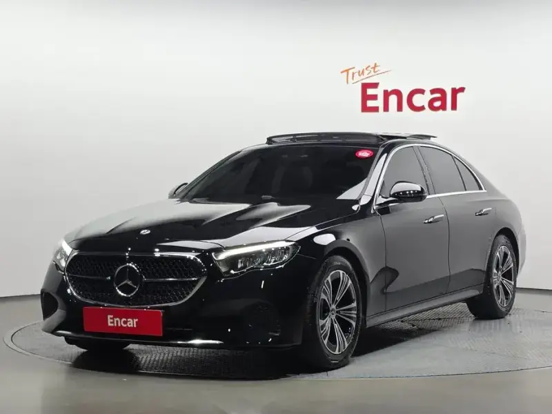 2025 Mercedes-Benz E-Класс с пробегом 17 040 км
