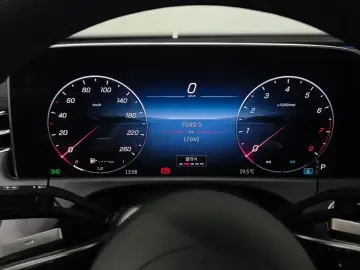 2025 Mercedes-Benz E-Класс с пробегом 17 040 км