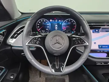 2025 Mercedes-Benz E-Класс с пробегом 17 040 км
