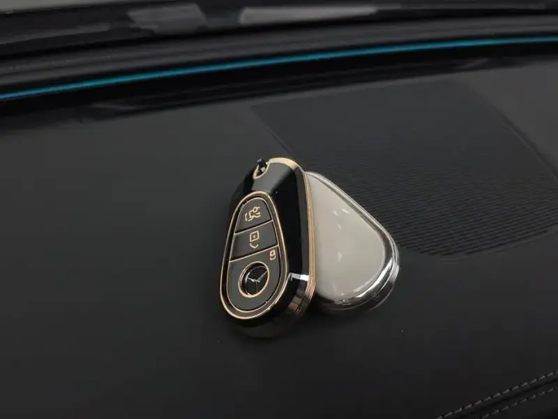 2025 Mercedes-Benz E-Класс с пробегом 17 040 км