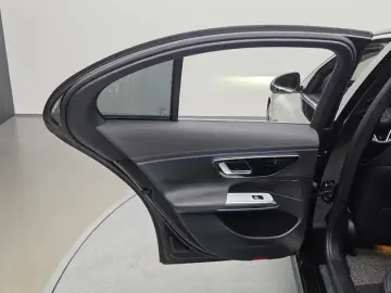 2025 Mercedes-Benz E-Класс с пробегом 17 040 км