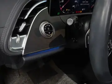 2025 Mercedes-Benz E-Класс с пробегом 17 040 км