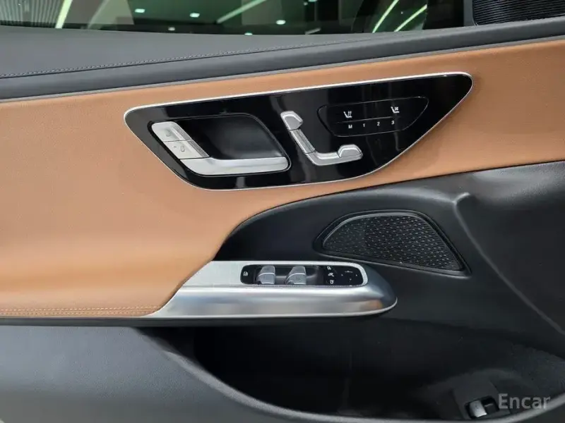 2025 Mercedes-Benz E-Класс с пробегом 21 660 км