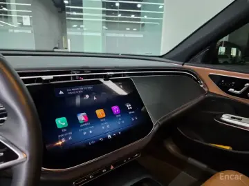 2025 Mercedes-Benz E-Класс с пробегом 21 660 км