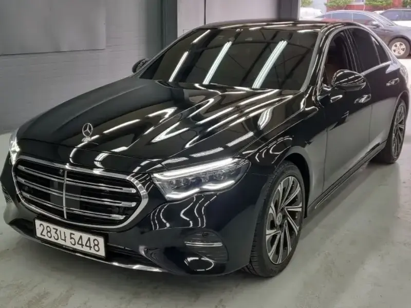 2024 Mercedes-Benz E-Класс с пробегом 30 992 км