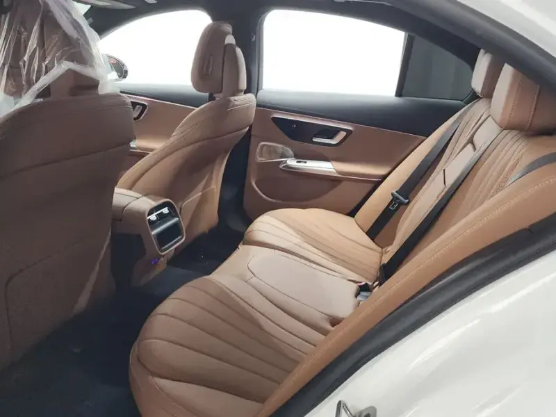 2025 Mercedes-Benz E-Класс с пробегом 7 898 км
