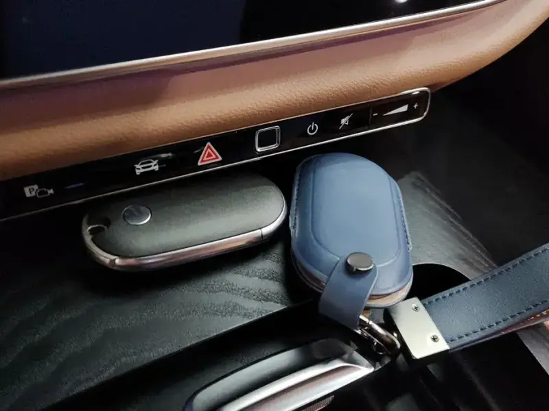 2025 Mercedes-Benz E-Класс с пробегом 7 898 км