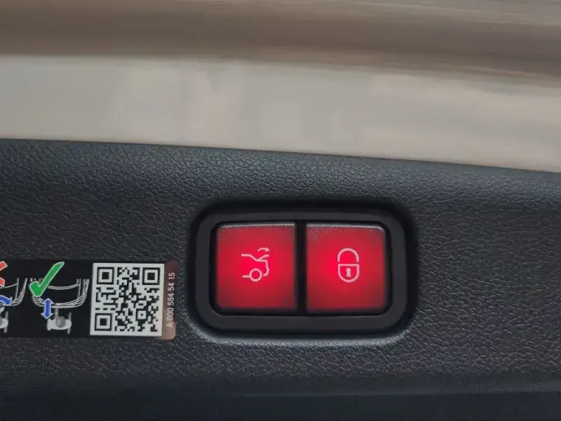 2025 Mercedes-Benz E-Класс с пробегом 7 898 км