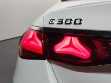 2025 Mercedes-Benz E-Класс с пробегом 7 898 км