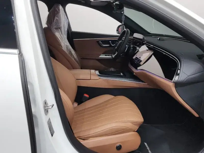 2025 Mercedes-Benz E-Класс с пробегом 7 898 км