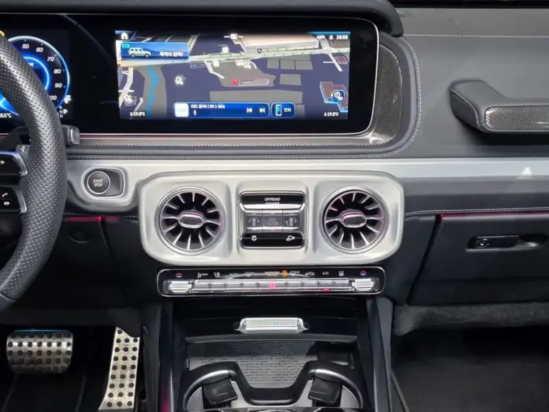 2025 Mercedes-Benz G-Класс с пробегом 24 322 км