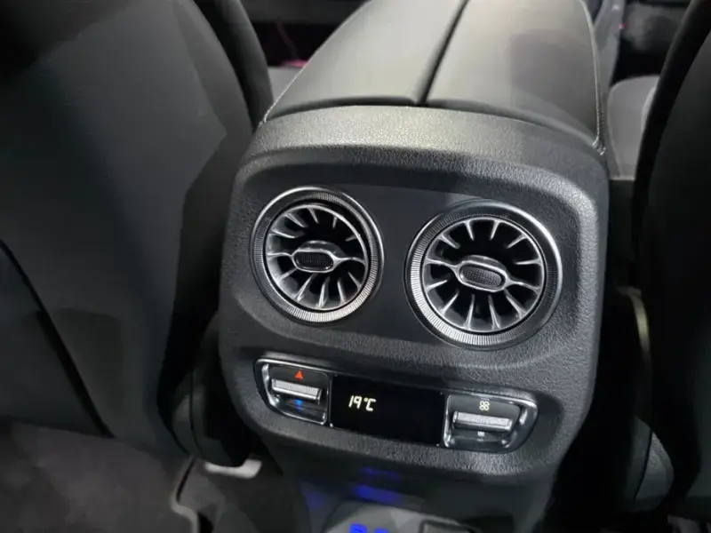 2025 Mercedes-Benz G-Класс с пробегом 24 322 км