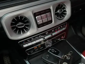 2023 Mercedes-Benz G-Класс с пробегом 24 728 км
