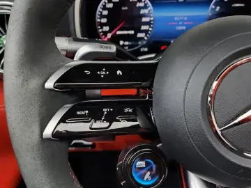 2023 Mercedes-Benz SL-Класс AMG с пробегом 13 092 км
