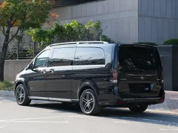 2025 Mercedes-Benz V-Класс с пробегом 46 км