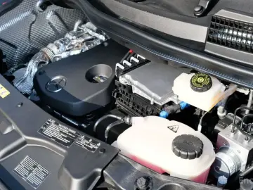 2025 Mercedes-Benz V-Класс с пробегом 46 км
