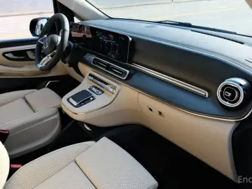 2025 Mercedes-Benz V-Класс с пробегом 46 км