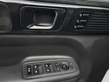 2024 Hyundai Santa Fe с пробегом 19 760 км