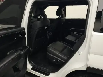 2024 Hyundai Santa Fe с пробегом 19 760 км