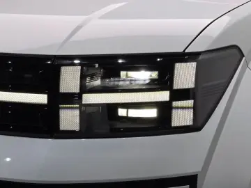 2024 Hyundai Santa Fe с пробегом 25 075 км