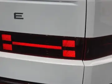 2024 Hyundai Santa Fe с пробегом 25 075 км