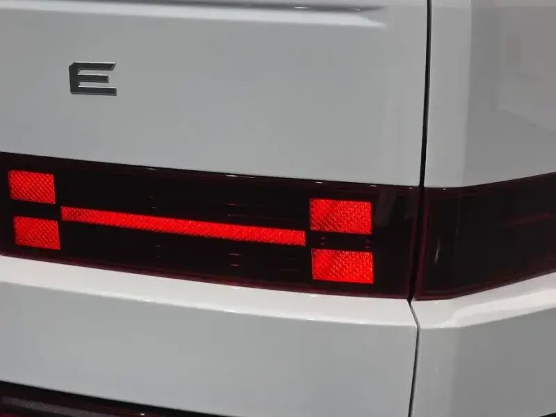 2024 Hyundai Santa Fe с пробегом 25 075 км