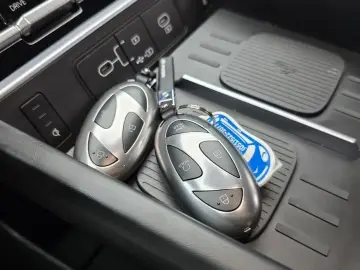 2024 Hyundai Santa Fe с пробегом 25 075 км