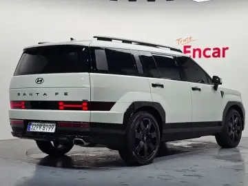 2025 Hyundai Santa Fe с пробегом 4 279 км
