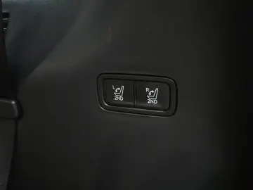 2025 Hyundai Santa Fe с пробегом 4 279 км