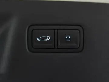 2025 Hyundai Santa Fe с пробегом 4 279 км
