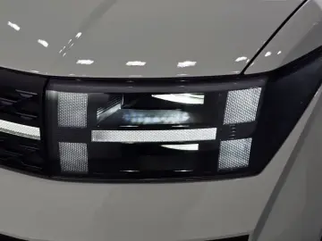 2025 Hyundai Santa Fe с пробегом 4 279 км