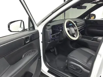 2024 Hyundai Santa Fe с пробегом 35 494 км
